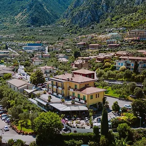 hotel-limone.it-lombardy.com/