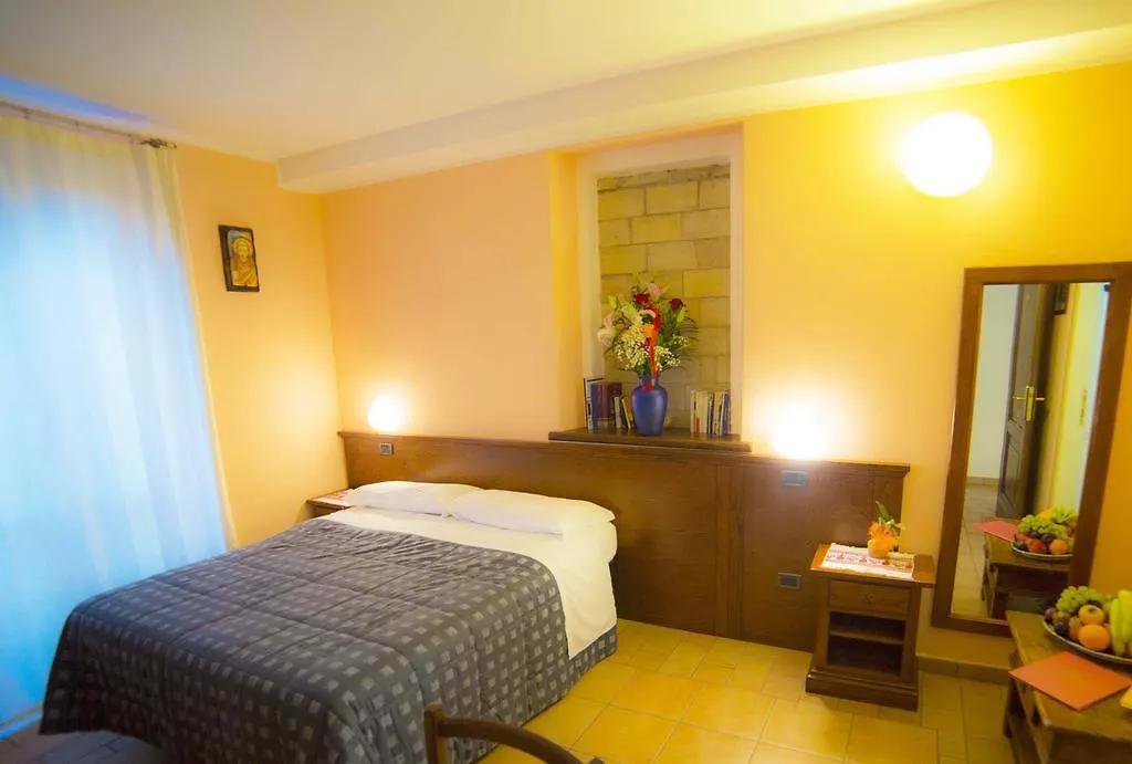 Camere il Cantico Assisi 0*,